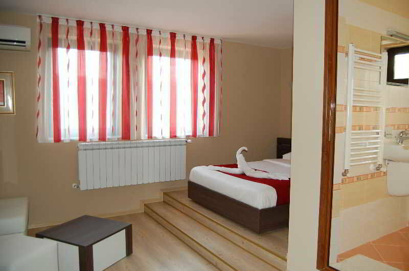 Rusenski Lom Hotel Koshov Exterior photo